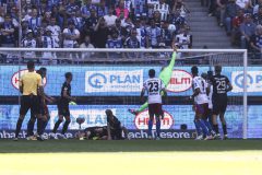 Johannes Schenk (Münster) rettet den Kopfball
Hamburger SV - Preußen Münster 31.08.2024
Foto: S. Sanders